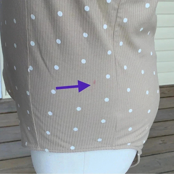 Old Navy Plus 3X Bodysuit V-Neck Rib Knit Polka Dots Tan NWT *read - Picture 9 of 13